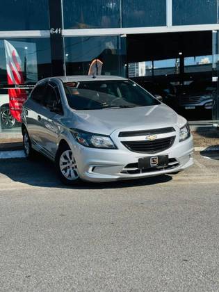 CHEVROLET ONIX 1.0 MPFI JOY 8V FLEX 4P MANUAL CHEVROLET ONIX 1.0 MPFI JOY 8V FLEX 4P MANUAL